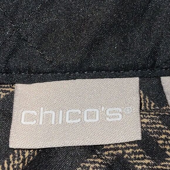 Chico's  Black X-Small Quilted Jacket Plaid Lining Collared Buttons Lightweight - Picture 13 of 15